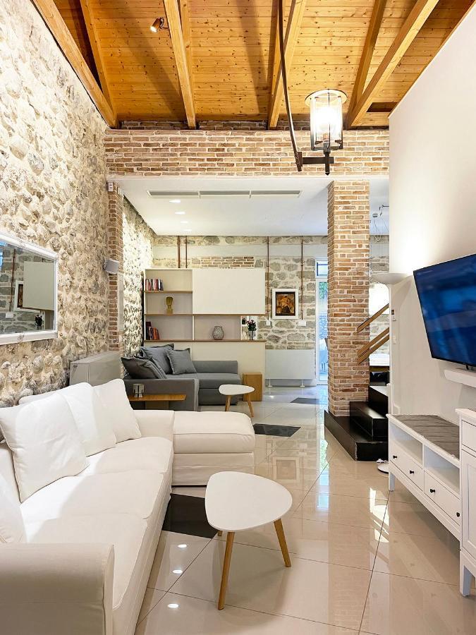 Blue Domino Luxury City Villa Patras Zewnętrze zdjęcie