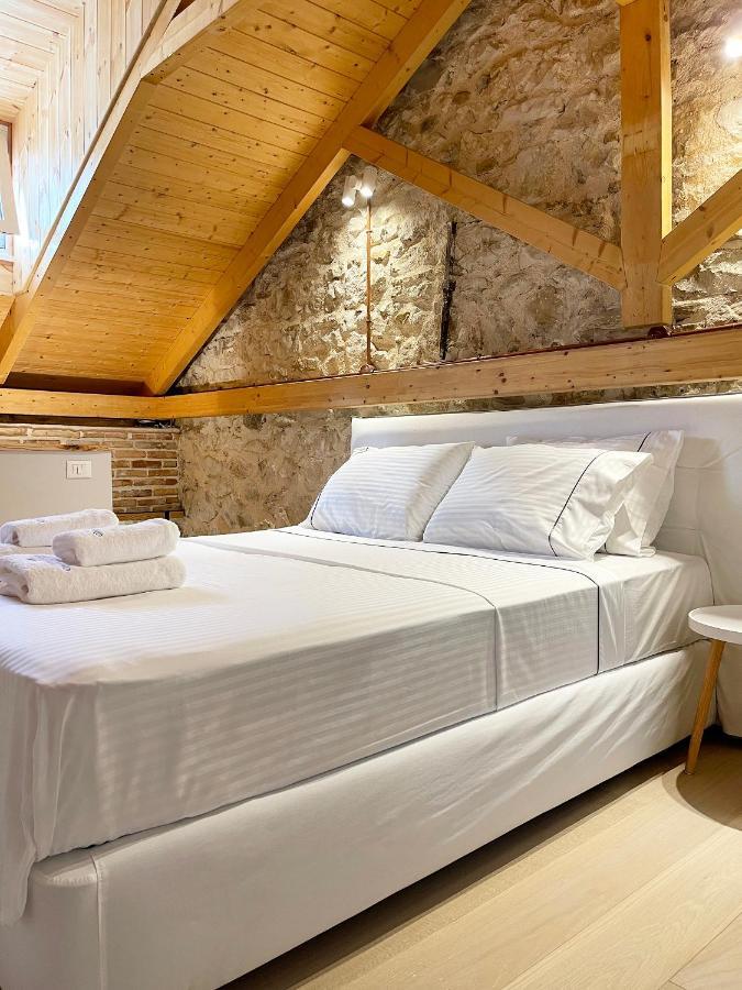 Blue Domino Luxury City Villa Patras Zewnętrze zdjęcie