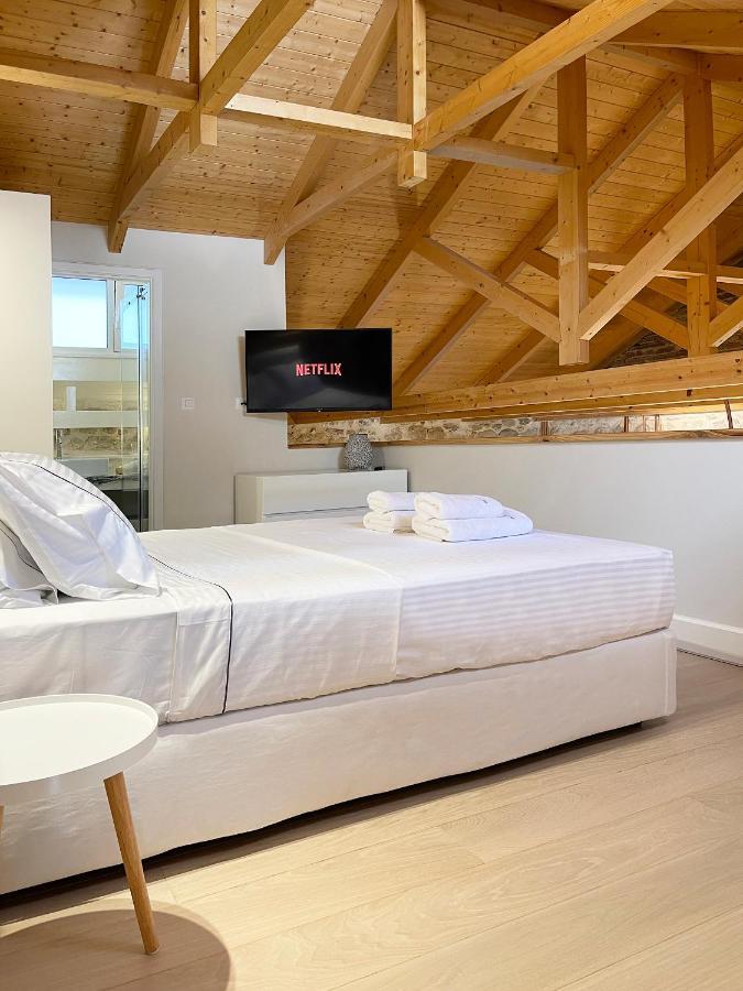 Blue Domino Luxury City Villa Patras Zewnętrze zdjęcie
