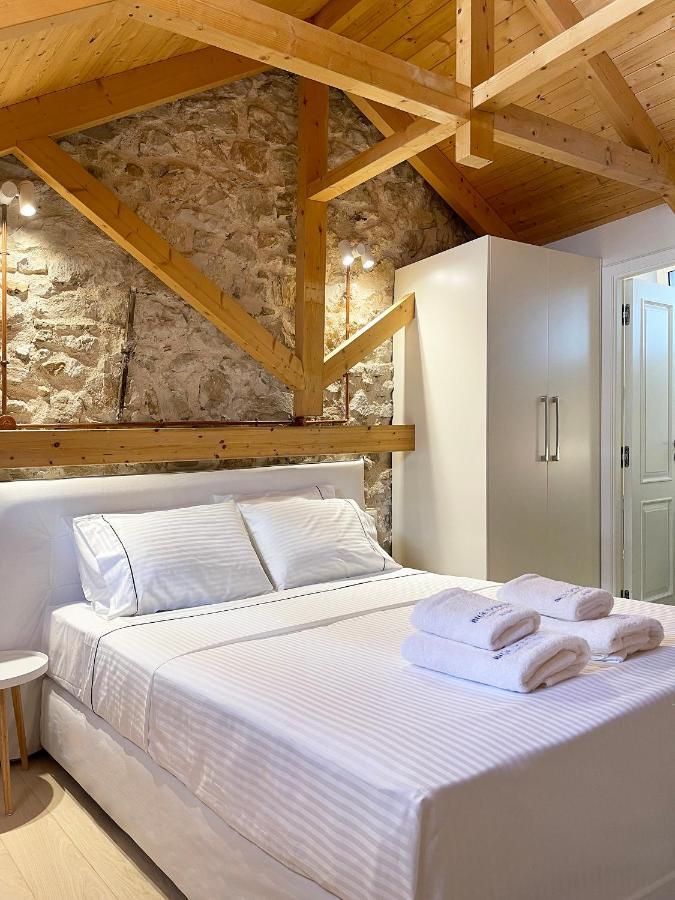 Blue Domino Luxury City Villa Patras Zewnętrze zdjęcie